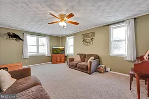 204 W Reistville Rd, Myerstown, PA 17067 - Photo 19