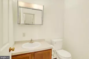 903 Cambridge Ct, Palmyra, PA 17078 - Photo 11