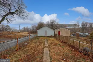 454 E Weidman St, Lebanon, PA 17046 - Photo 25