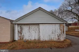 454 E Weidman St, Lebanon, PA 17046 - Photo 27