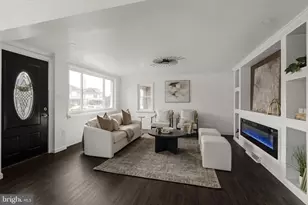 625 N Lincoln St, Palmyra, PA 17078 - Photo 3