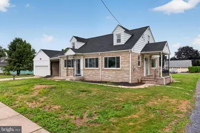 625 N Lincoln Street, Palmyra, PA 17078 - Photo 1