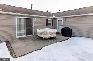 28 Quartz Ln, Annville, PA 17003 - Photo 5