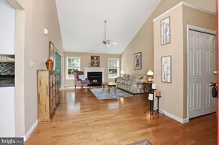 336 Fencepost Ln, Palmyra, PA 17078 - Photo 5