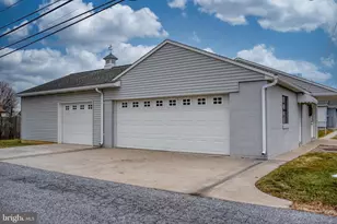 420 E Maple St, Cleona, PA 17042 - Photo 25