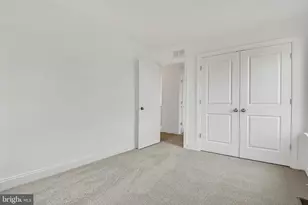 241 Gardenia Ln, Lebanon, PA 17042 - Photo 23