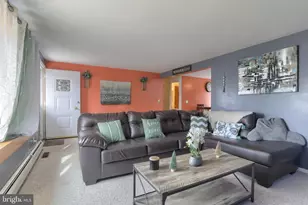 905 Skyline Dr, Lebanon, PA 17046 - Photo 5