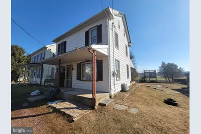 250 Village Drive, Lebanon, PA 17042 - Photo 3