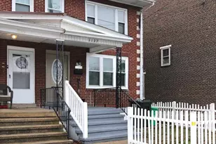 1127 Willow St, Lebanon, PA 17046 - Photo 3