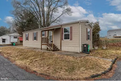 14 Shellie Street, Lebanon, PA 17046 - Photo 1