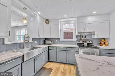 108 S College Street, Myerstown, PA 17067 - Photo 9