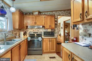 404 Maple Ave Tp-0081, Manheim, PA 17545 - Photo 5