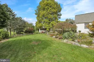 47 Norway Ln, Lebanon, PA 17042 - Photo 5