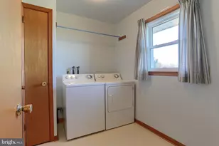 139 Lawn Rd, Palmyra, PA 17078 - Photo 15