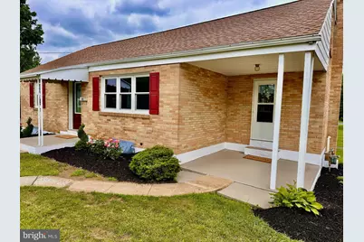 301 E Poplar Street, Lebanon, PA 17042 - Photo 5