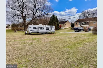 301 E Poplar Street, Lebanon, PA 17042 - Photo 3