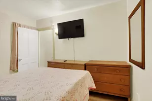 410 Maple St, Lebanon, PA 17046 - Photo 17