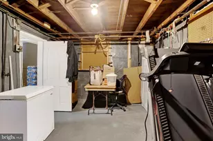 410 Maple St, Lebanon, PA 17046 - Photo 43