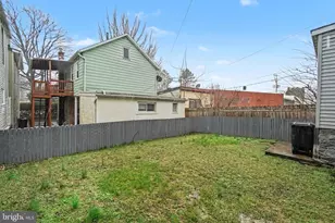 808 Locust St, Lebanon, PA 17042 - Photo 33