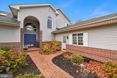 725 Brookside Lane, Lebanon, PA 17042 - Photo 9