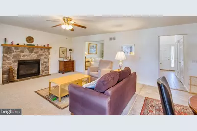 28 Norfolk Lane, Lebanon, PA 17042 - Photo 5