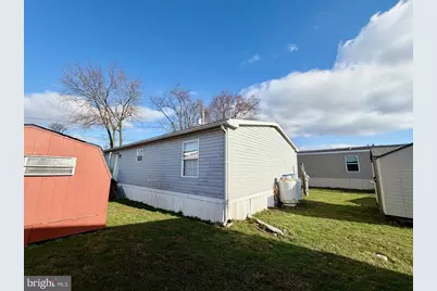 16 Green Acres Trailer Court, Lebanon, PA 17046 - Photo 3