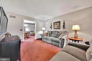 13 Manor Dr, Lebanon, PA 17042 - Photo 15