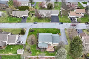 13 Manor Dr, Lebanon, PA 17042 - Photo 59