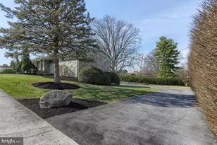 129 S Center St, Cleona, PA 17042 - Photo 37