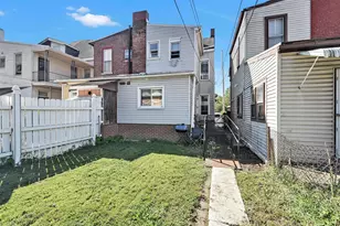 1127 Walnut St, Lebanon, PA 17042 - Photo 9