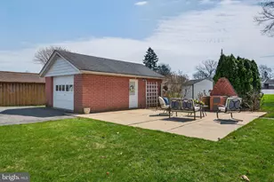 108 S Locust St, Myerstown, PA 17067 - Photo 49