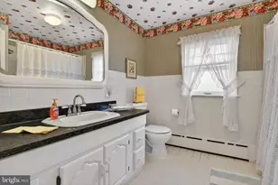 108 S Locust St, Myerstown, PA 17067 - Photo 29