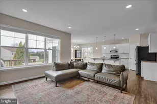 81 Creekside Dr, Lebanon, PA 17042 - Photo 15