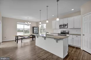 81 Creekside Dr, Lebanon, PA 17042 - Photo 9