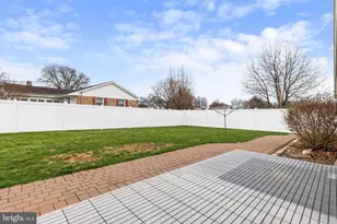 134 Lynnwood Dr, Palmyra, PA 17078 - Photo 5