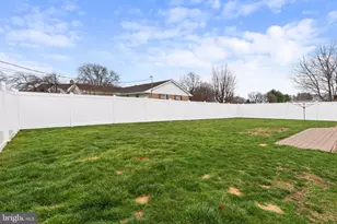 134 Lynnwood Dr, Palmyra, PA 17078 - Photo 7