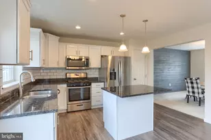 16 Wildflower Cir, Lebanon, PA 17046 - Photo 11