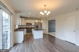 16 Wildflower Cir, Lebanon, PA 17046 - Photo 13