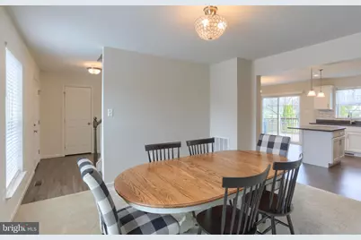 16 Wildflower Circle, Lebanon, PA 17046 - Photo 9