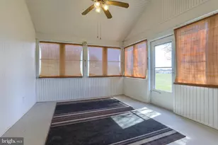 592 N 16th St, Lebanon, PA 17046 - Photo 23