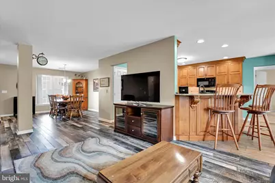 858 Water Edge Ct, Lebanon, PA 17046 - Photo 21