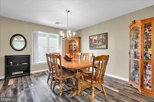 858 Water Edge Ct, Lebanon, PA 17046 - Photo 19