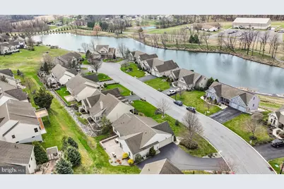 858 Water Edge Ct, Lebanon, PA 17046 - Photo 35