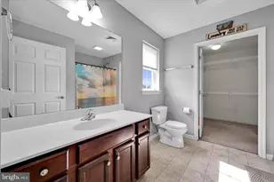 858 Water Edge Ct, Lebanon, PA 17046 - Photo 23