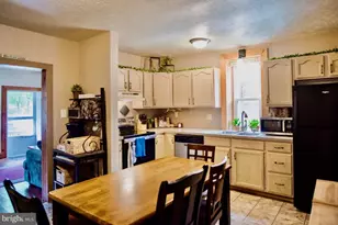 356 Granite St, Lebanon, PA 17042 - Photo 9