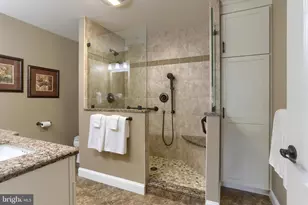 1045 English Dr, Lebanon, PA 17042 - Photo 27