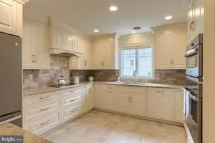 1045 English Dr, Lebanon, PA 17042 - Photo 7