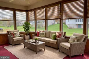 19 Springhouse Dr, Myerstown, PA 17067 - Photo 3