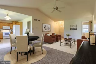 19 Springhouse Dr, Myerstown, PA 17067 - Photo 9