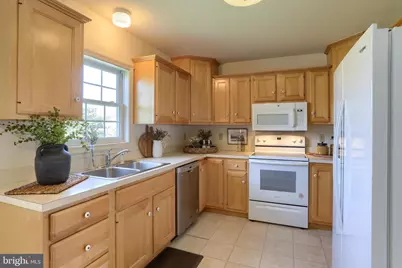 19 Springhouse Drive, Myerstown, PA 17067 - Photo 13